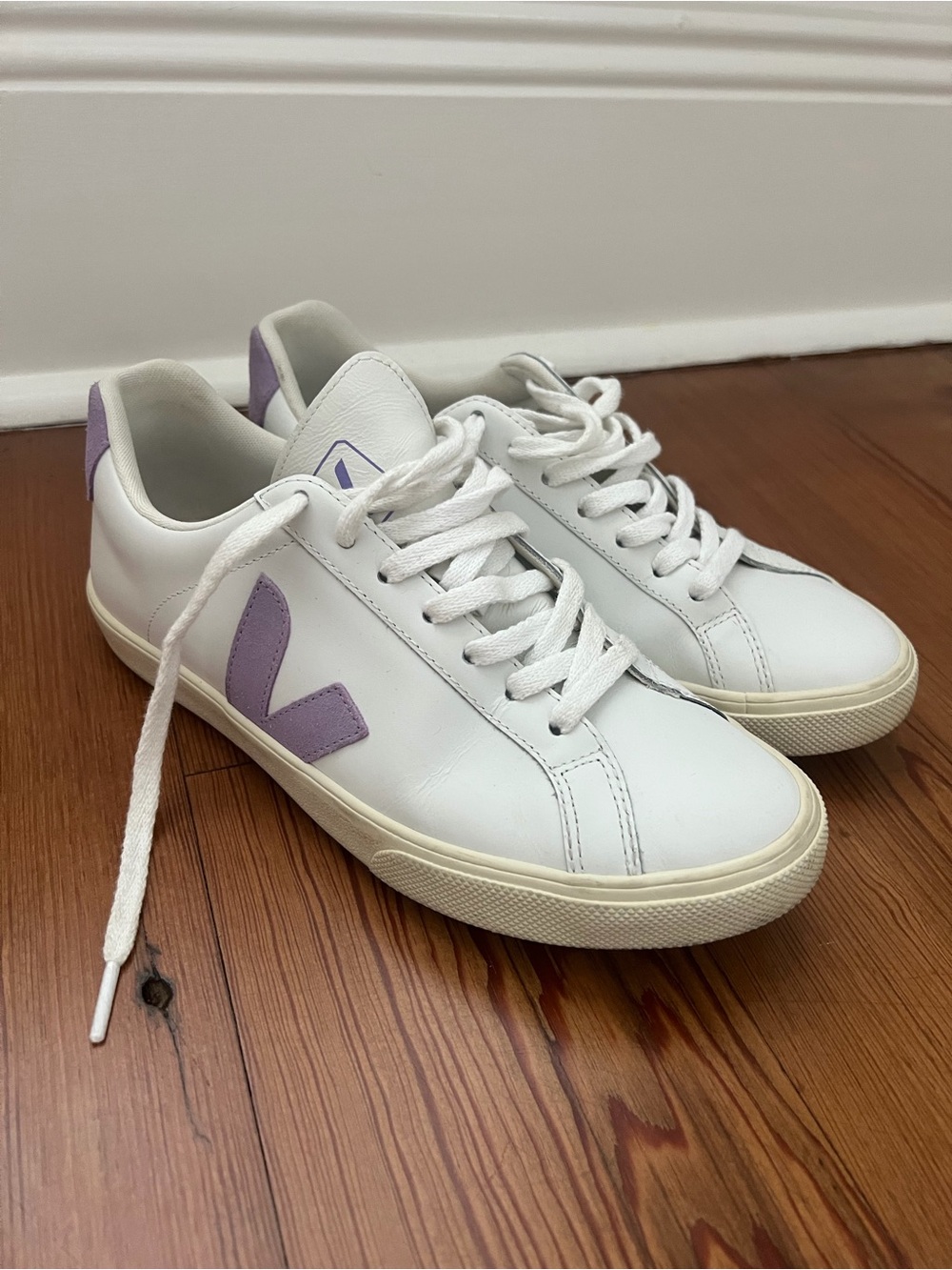 Veja Esplar White Leather Sneakers with Lavender Suede Accents - Women